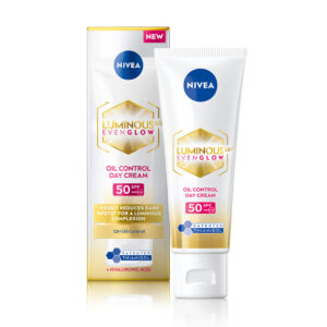 Nivea Luminous Even Glow Oil Control Day Cream Spf 50, 40ml